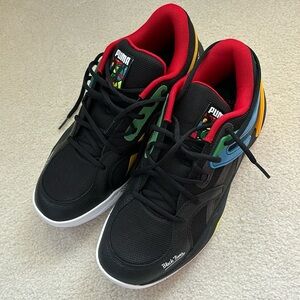 Unworn Puma Black Fives